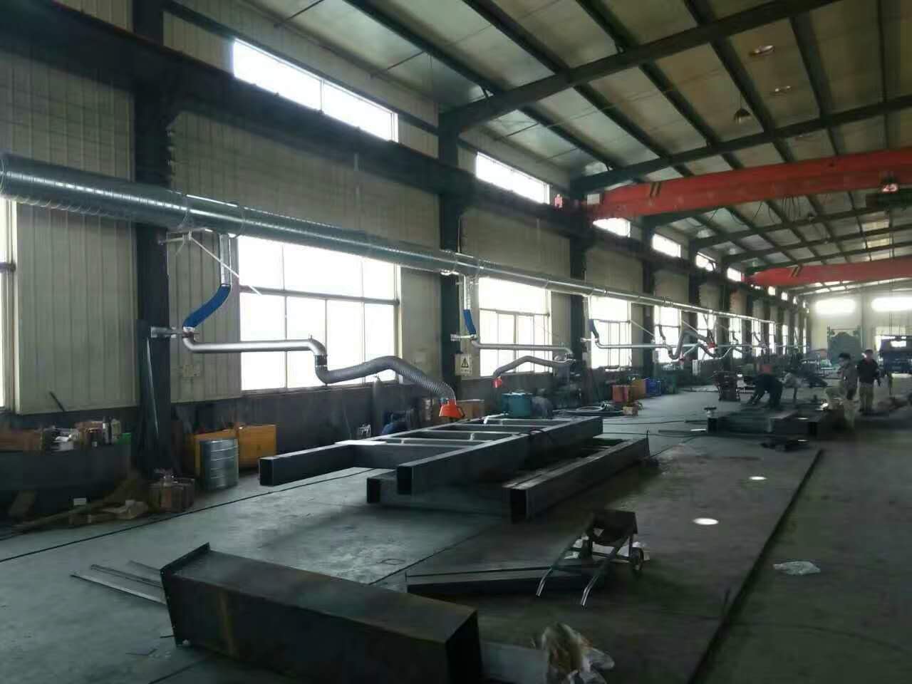 焊接車間整體除塵(圖2) 焊接(jiē)車間整體除塵(圖2)